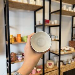 Iroh Porselen Fincan/ Kulpsuz/ Altın Yıldızlı